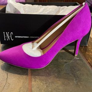 Magenta Suede Heel - NIB Size 7
